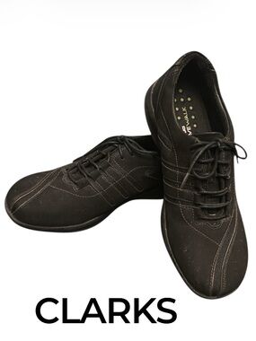 CLARK’S Women’s Wave Walk Black Leather Casual Shoe Sneakers Work Shoe!!! Size 9